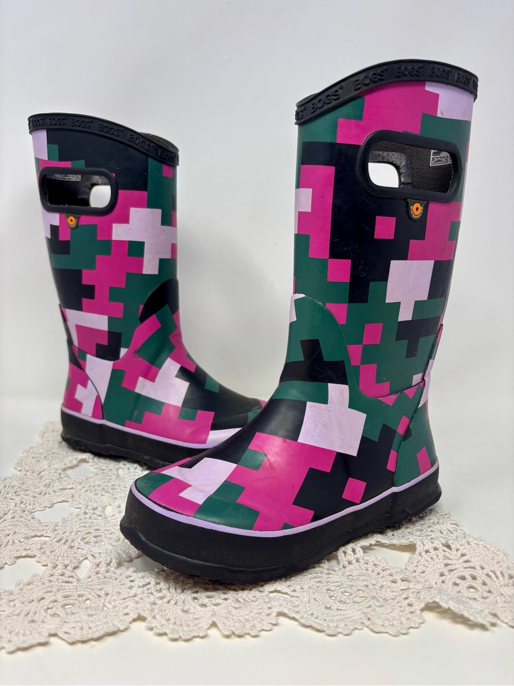 BOGS Rain Boot Big Camo Pink Green Black Pixel Camouflage Pull On Boots Kid 13